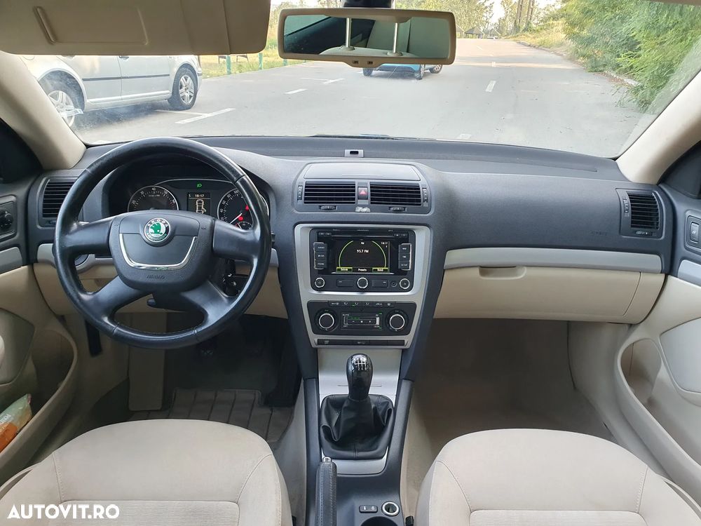 Skoda Octavia 1.2 TSI Ambiente - 1