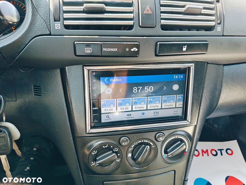 Toyota Avensis 2.0 D-4D Prestige - 12