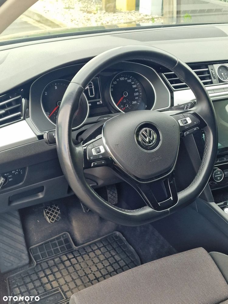 Volkswagen Passat Variant 2.0 TDI BMT Comfortline - 12