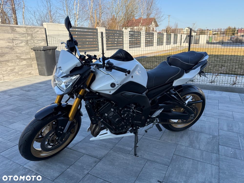 Yamaha FZ8 - 14
