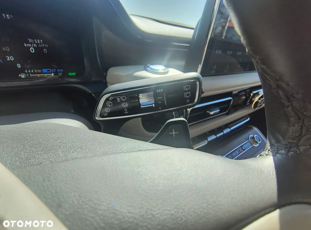 Lincoln Aviator - 20
