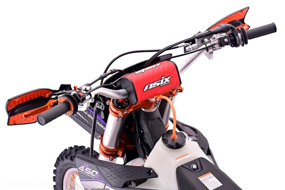 ASIX XT - 8