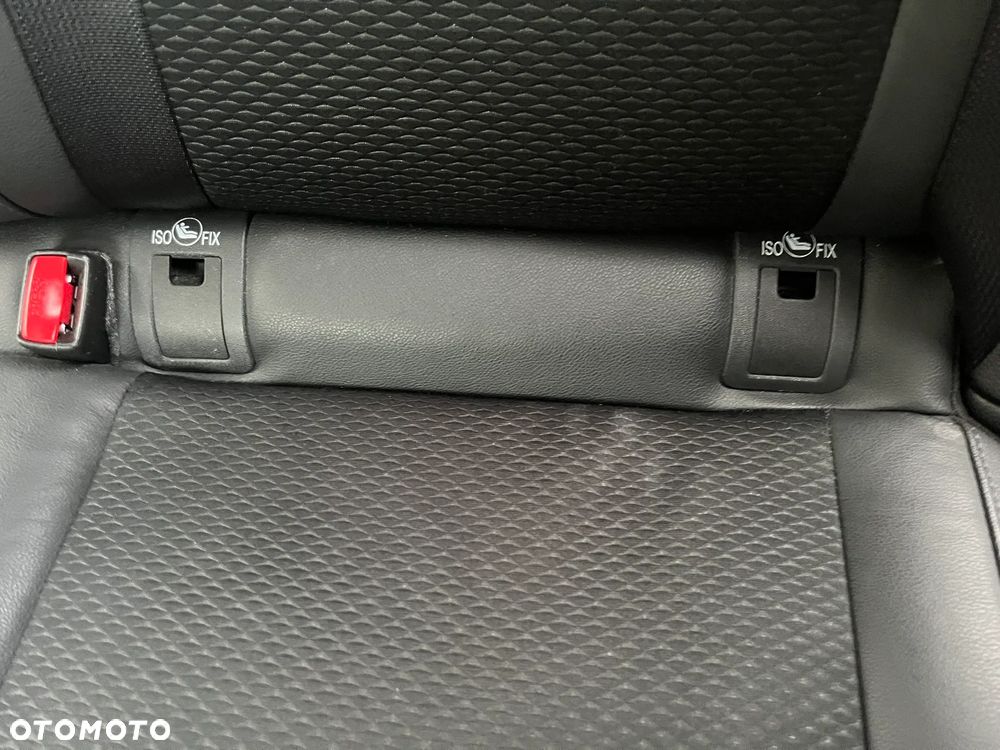 Nissan Qashqai 1.3 DIG-T TEKNA - 26