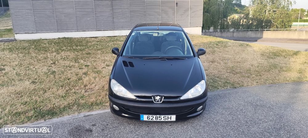 Peugeot 206 1.1 XR - 2