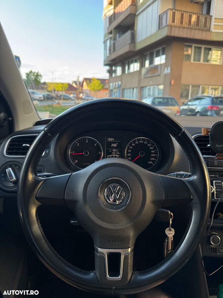 Volkswagen Polo 1.2 TDI Blue Motion - 10