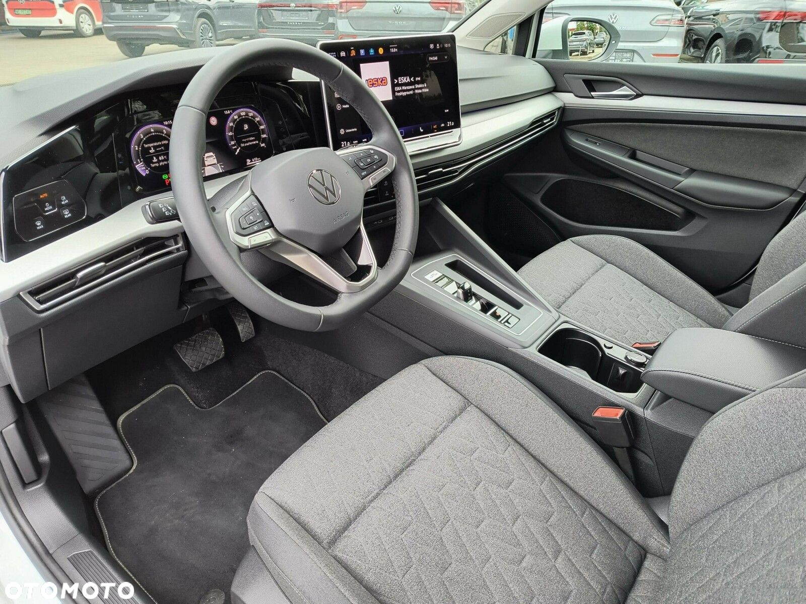 Volkswagen Golf - 12