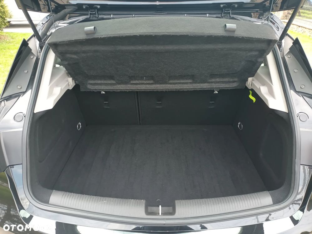 Opel Astra 1.4 T Enjoy - 26