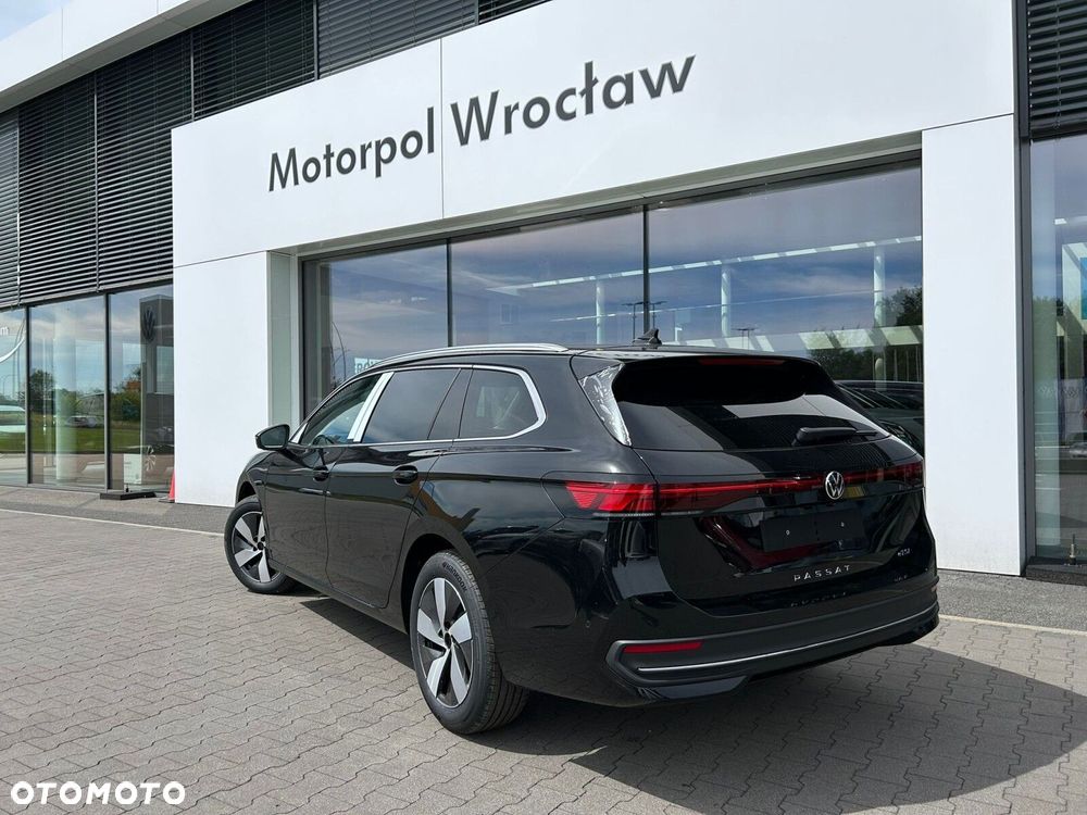Volkswagen Passat Variant - 11