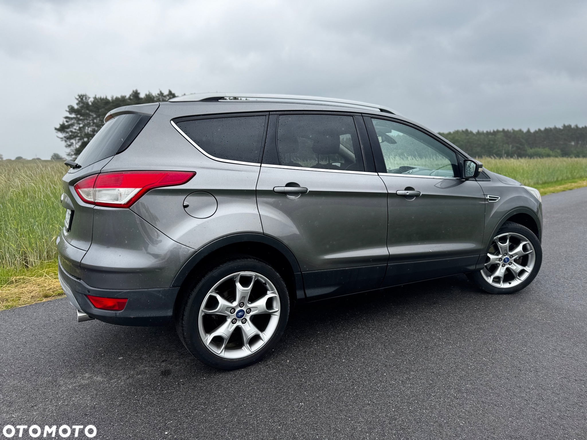 Ford Kuga 2.0 TDCi 4x4 Titanium - 12