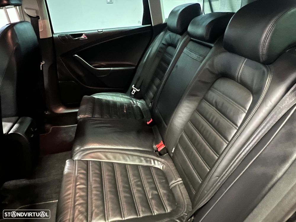 VW Passat Variant 2.0 TDi Sportline - 6