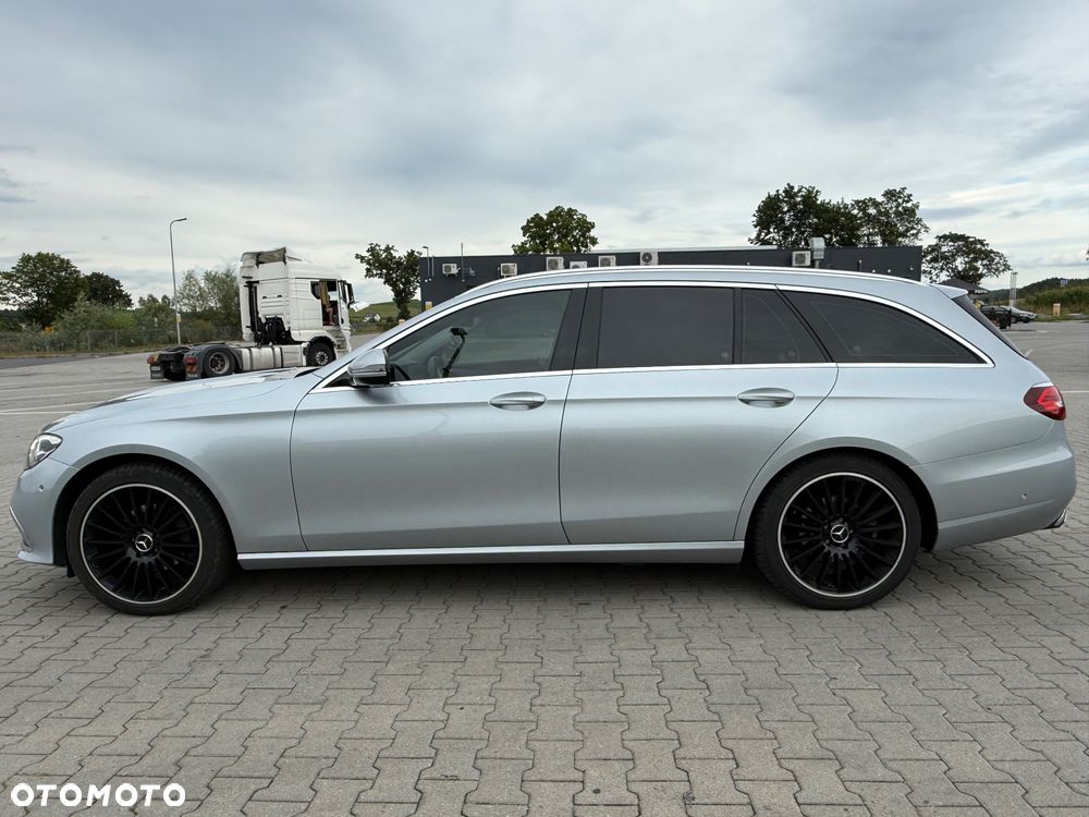 Mercedes-Benz Klasa E 220 d Avantgarde - 7