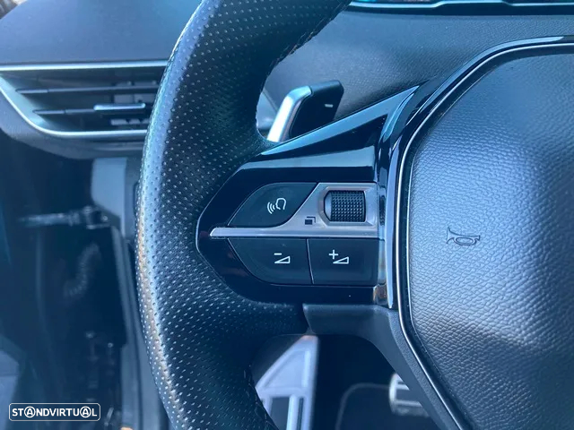 Peugeot 3008 1.6 Hybrid4 GT e-EAT8 - 20