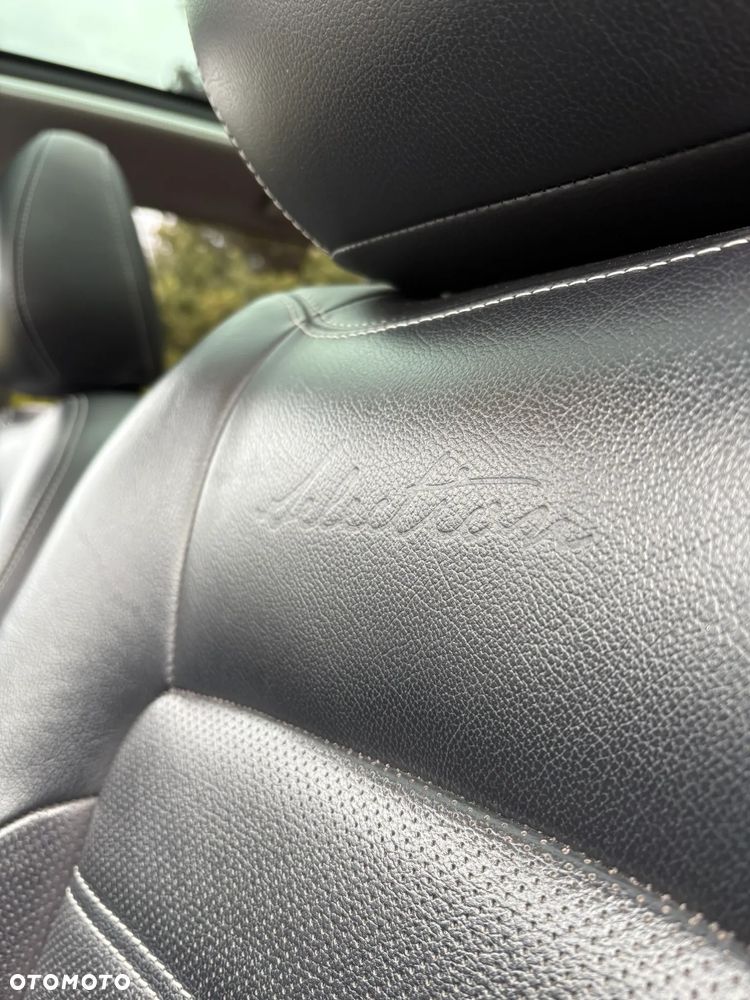 Toyota Avensis 1.8 Selection - 16