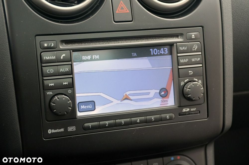 Nissan Qashqai+2 2011