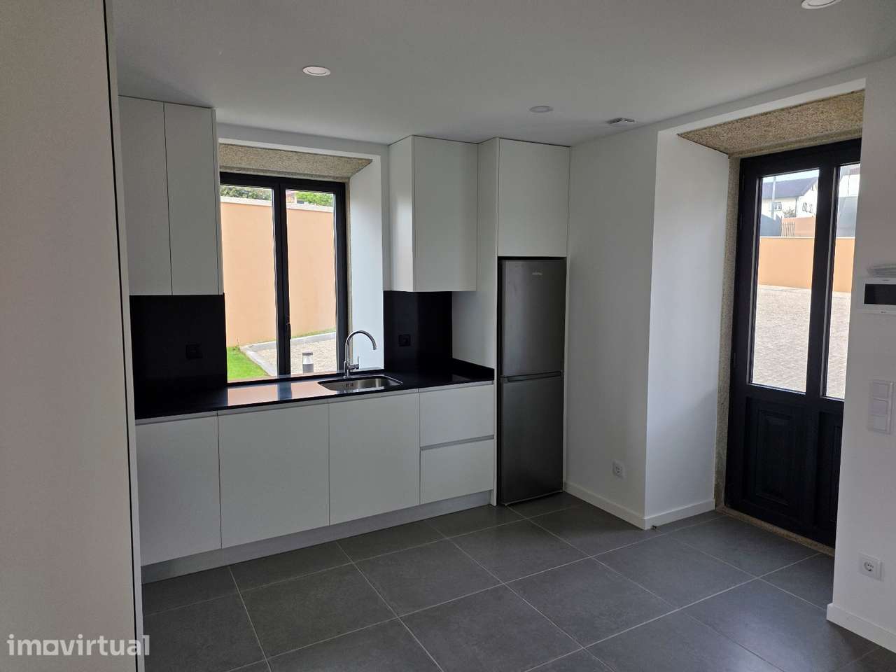NOVO Apartamento T2 em Barroselas com jardim e Condomínio Fechado - Grande imagem: 5/12