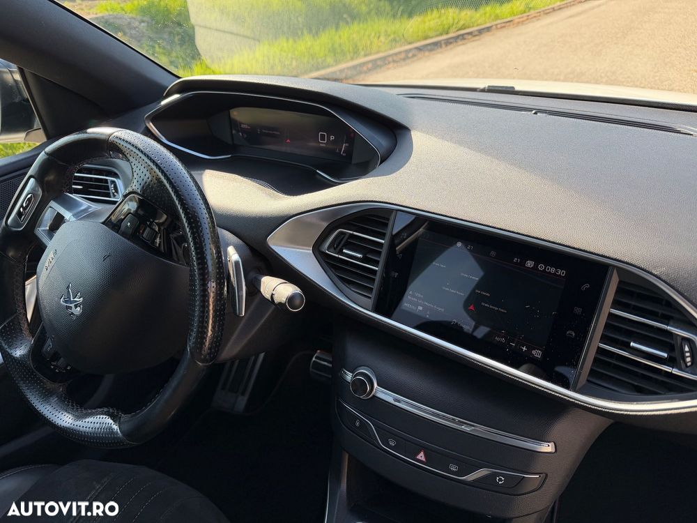 Peugeot 308 1.5L BlueHDI EAT8 GT - 11