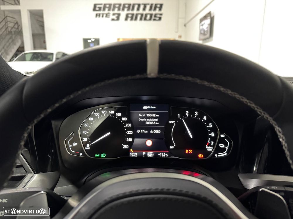 BMW 330 e Pack M Auto - 12