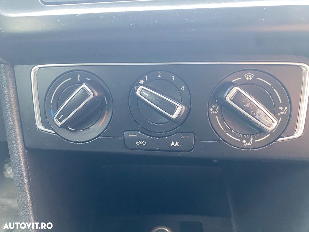Volkswagen Polo - 17