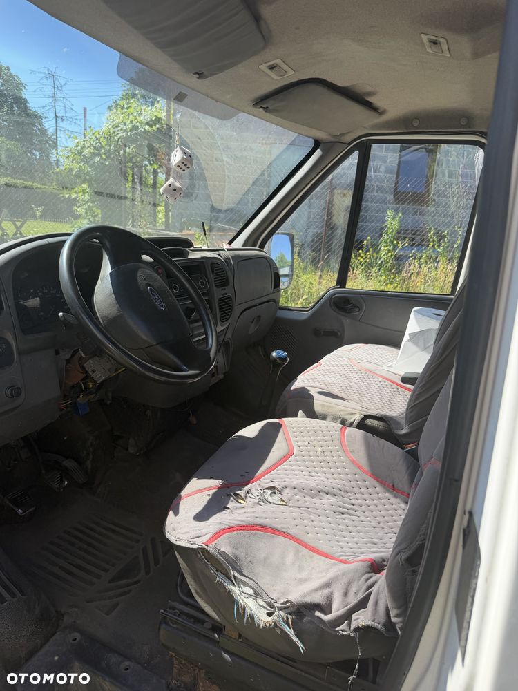 Ford Transit - 5