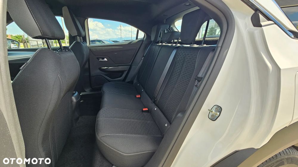 Opel Mokka 1.2 T Edition S&S - 9