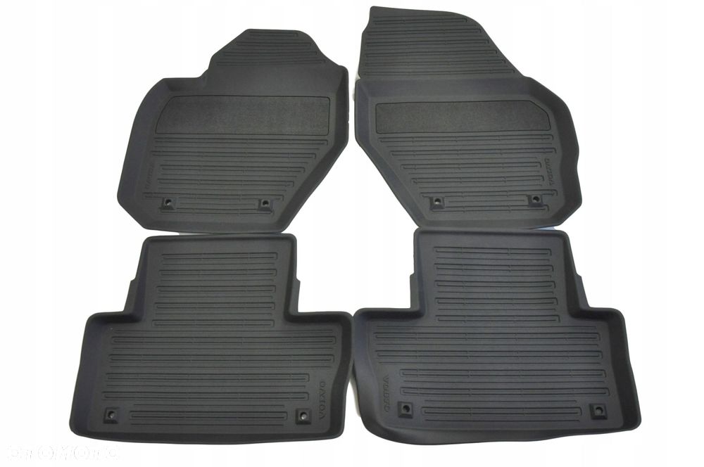 VOLVO XC60 oryginalne dywaniki gumowo-welurowe OE - 1