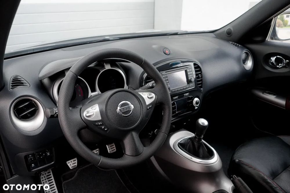 Nissan Juke 1.6 T Tekna - 30