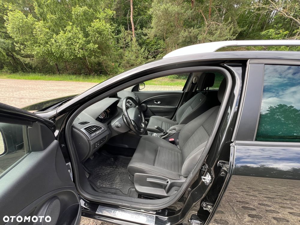 Renault Megane 1.5 dCi Energy Life EU6 - 24