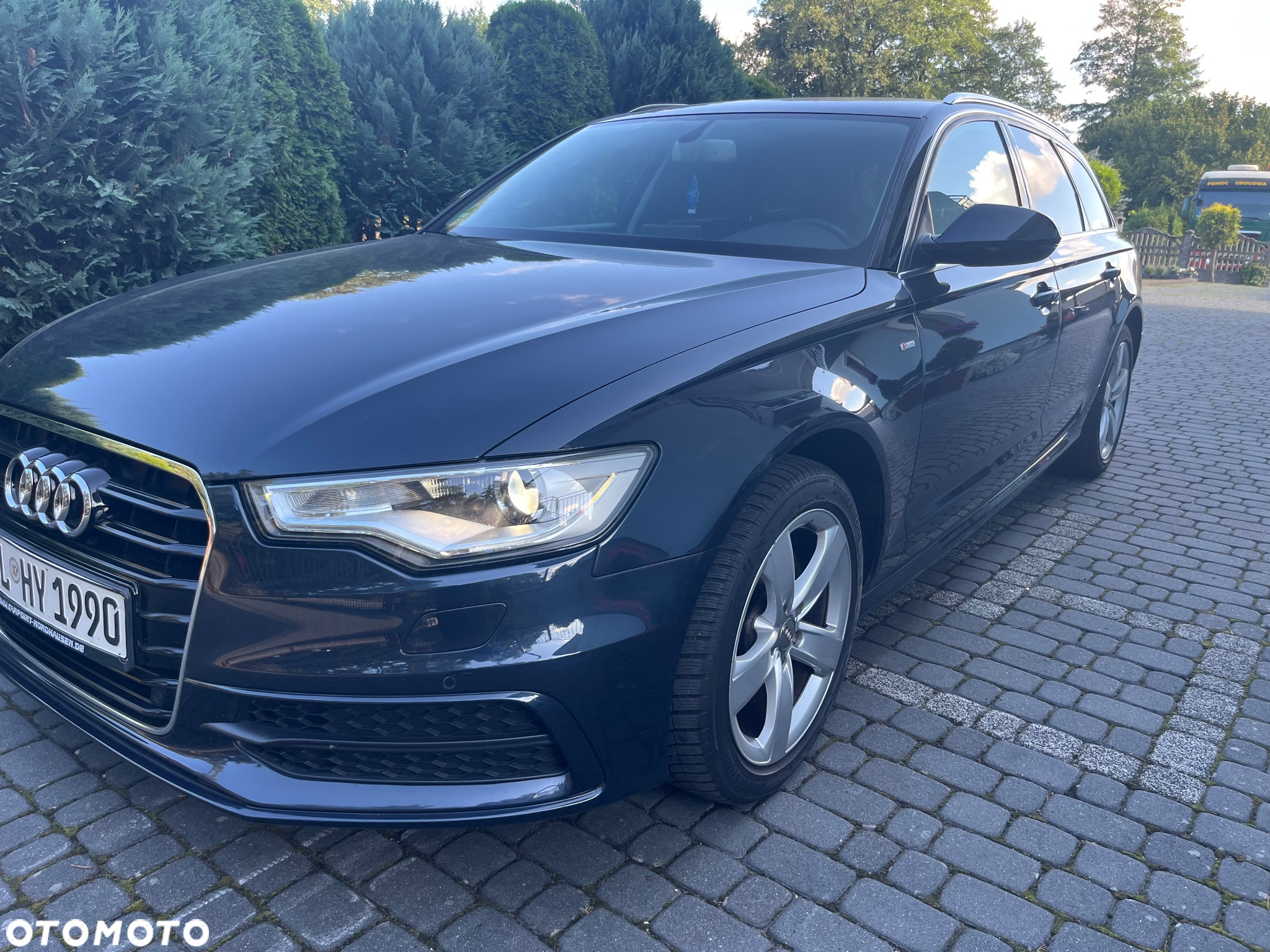 Audi A6 - 4
