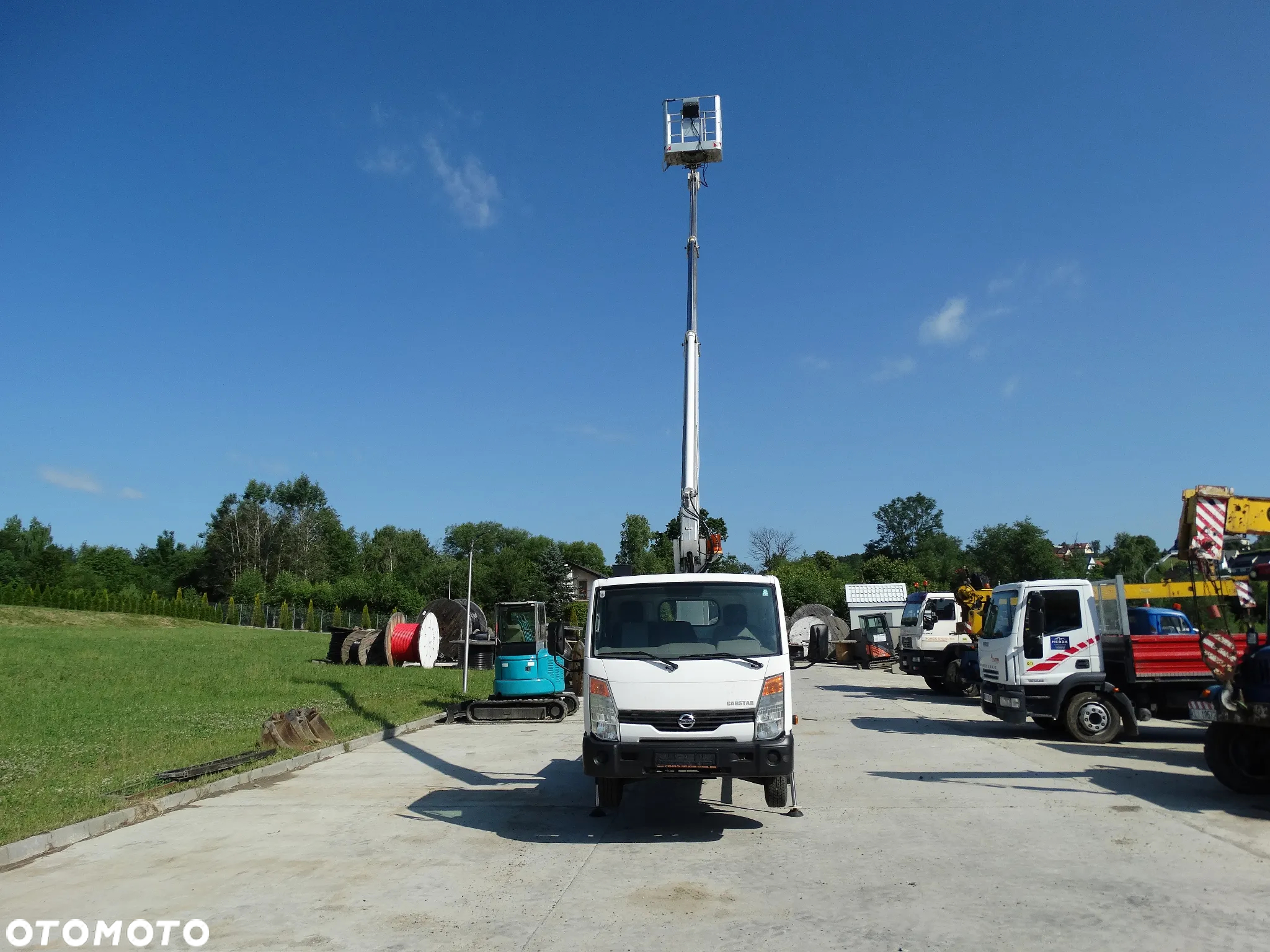 Nissan Cabstar - 2
