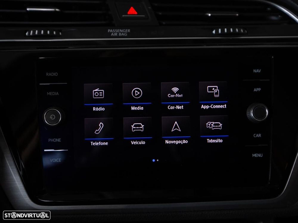 VW Touran 2.0 TDI Confortline DSG - 29