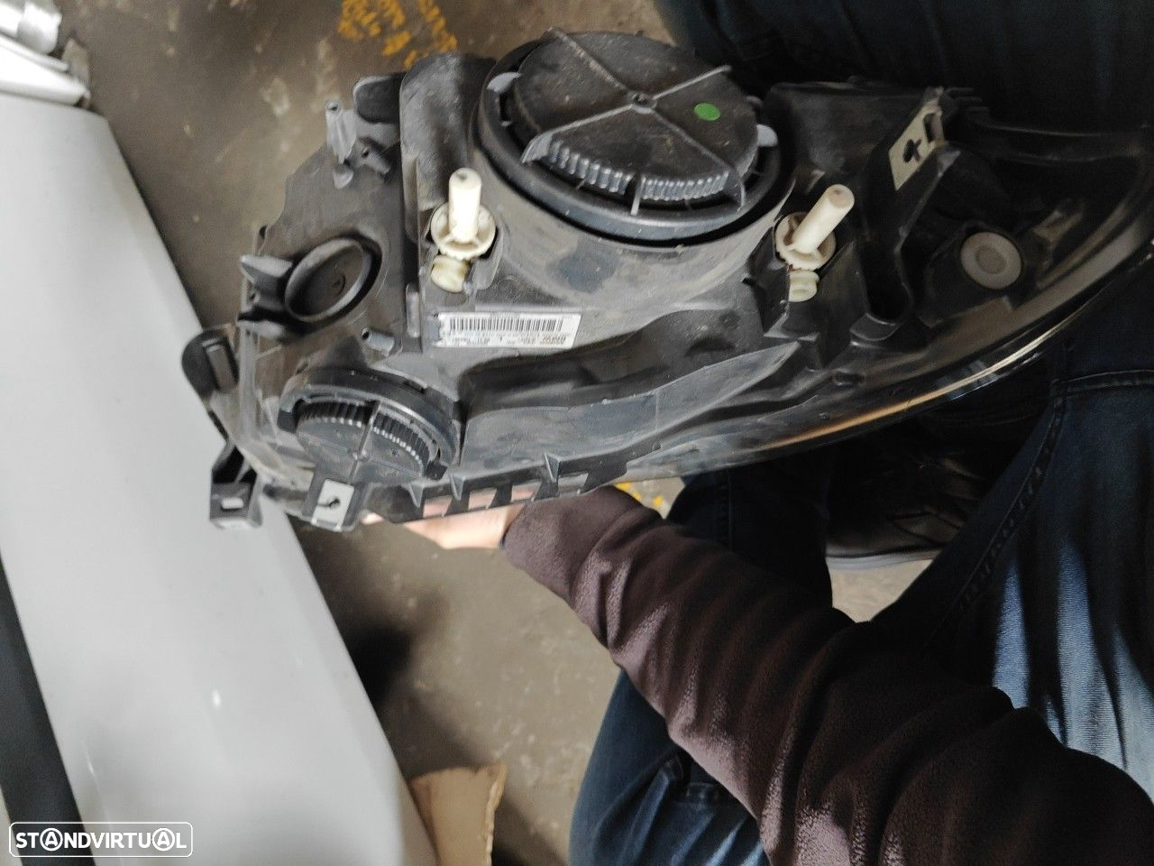 Farol Frente Esquerdo / Otica Esquerda Bmw 2 Cabriolet (F23)  7304461 - 4