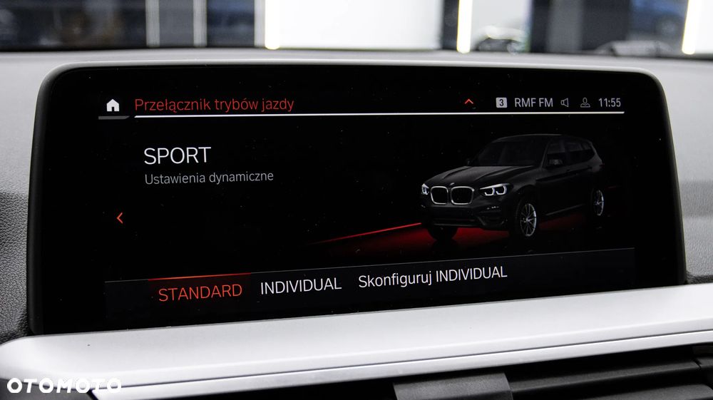 BMW X3 xDrive20i GPF Advantage - 27