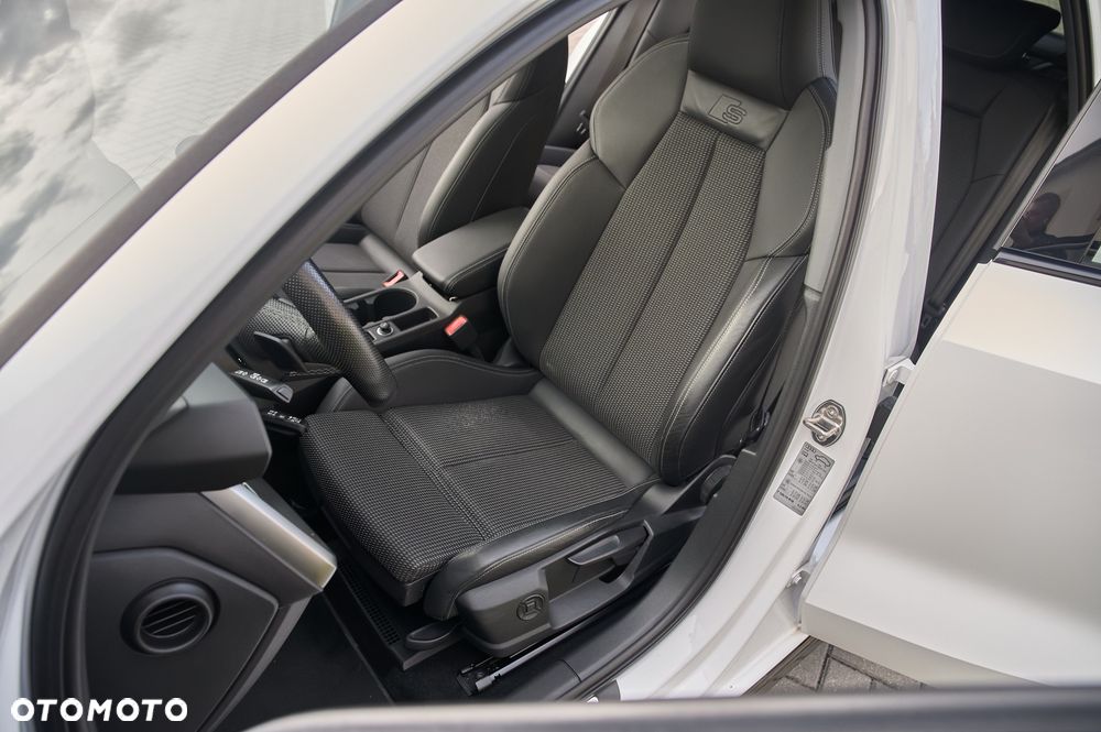 Audi A3 Sportback 35 TFSI mHEV S Line S tronic - 24