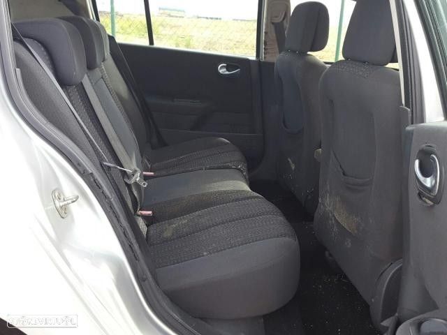 Peças Renault Megane II  (EM0/1_) 2003 a 2009 - 8