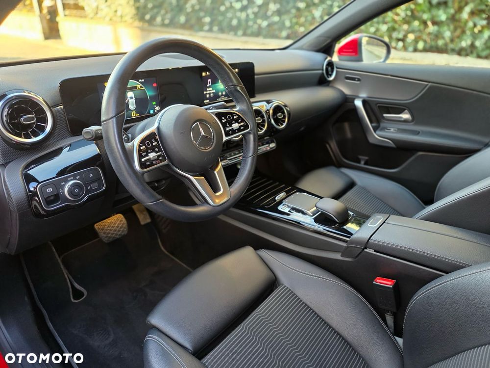 Mercedes-Benz Klasa A 180 7G-DCT - 17