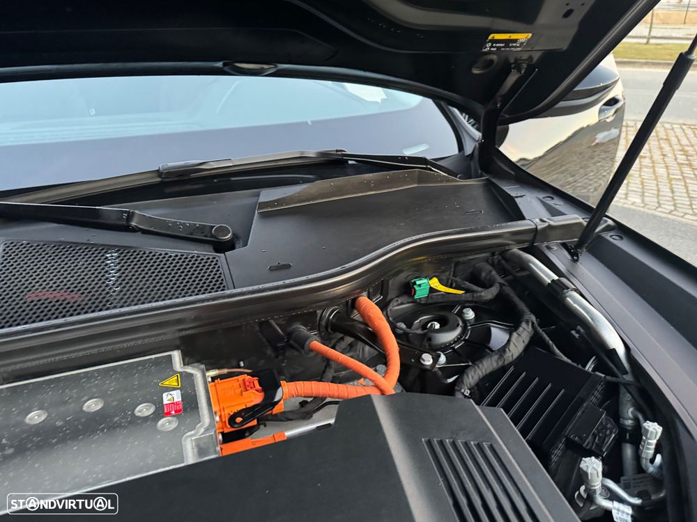 Audi e-tron - 24