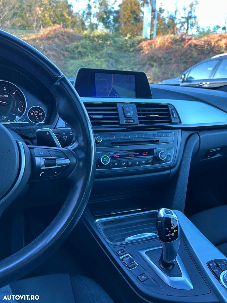 BMW Seria 3 320d DPF Aut. Edition Sport - 12