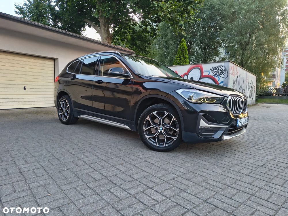 BMW X1 sDrive18i xLine - 2