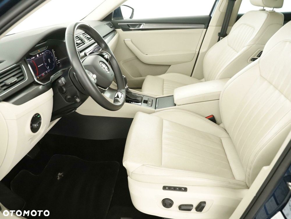 Skoda Superb 2.0 TDI SCR Style DSG - 14