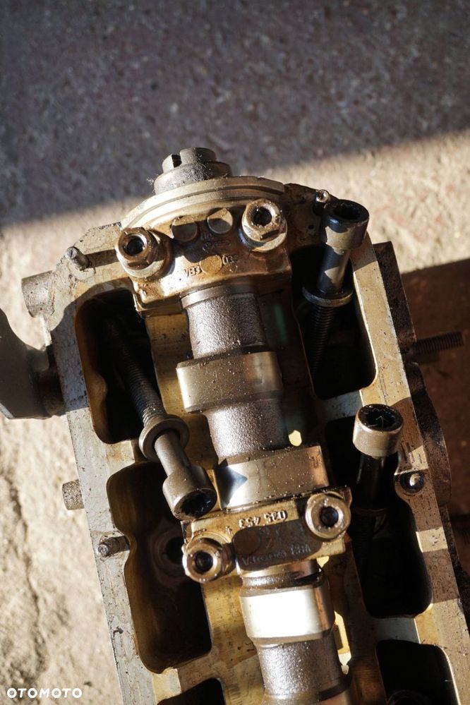 GŁOWICA SILNIKA 80 B4 2.3 10V 034103373P AUDI 1991-1996 - 8