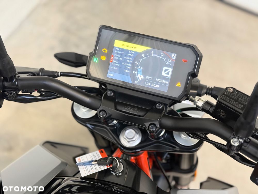 KTM Duke - 21
