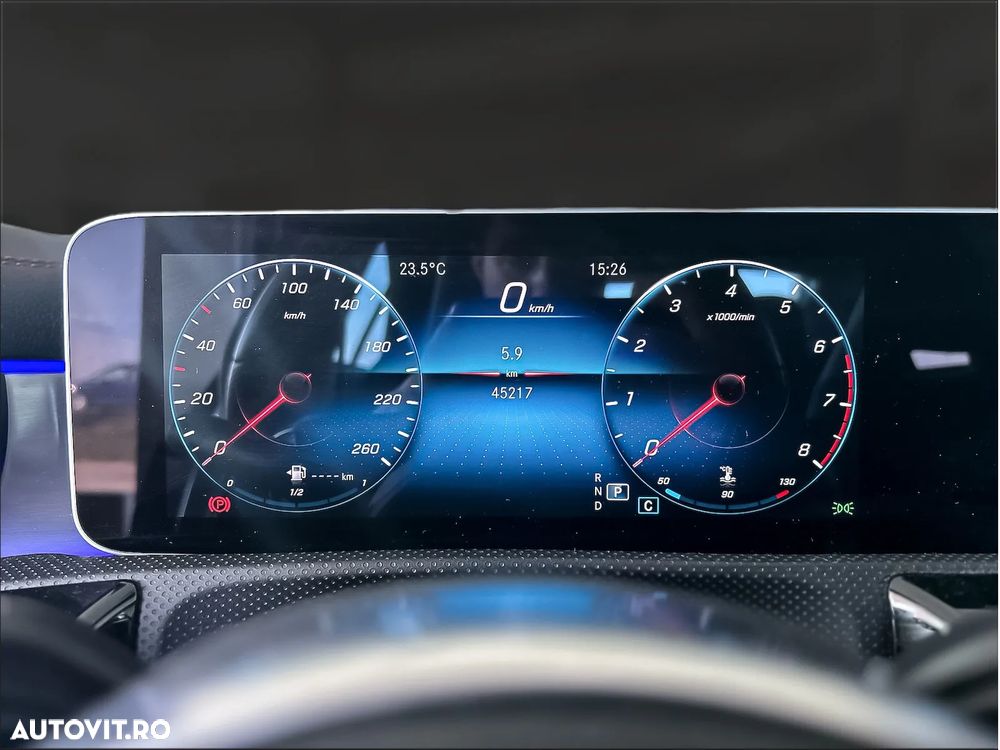 Mercedes-Benz CLA 200 7G-DCT AMG Line - 22
