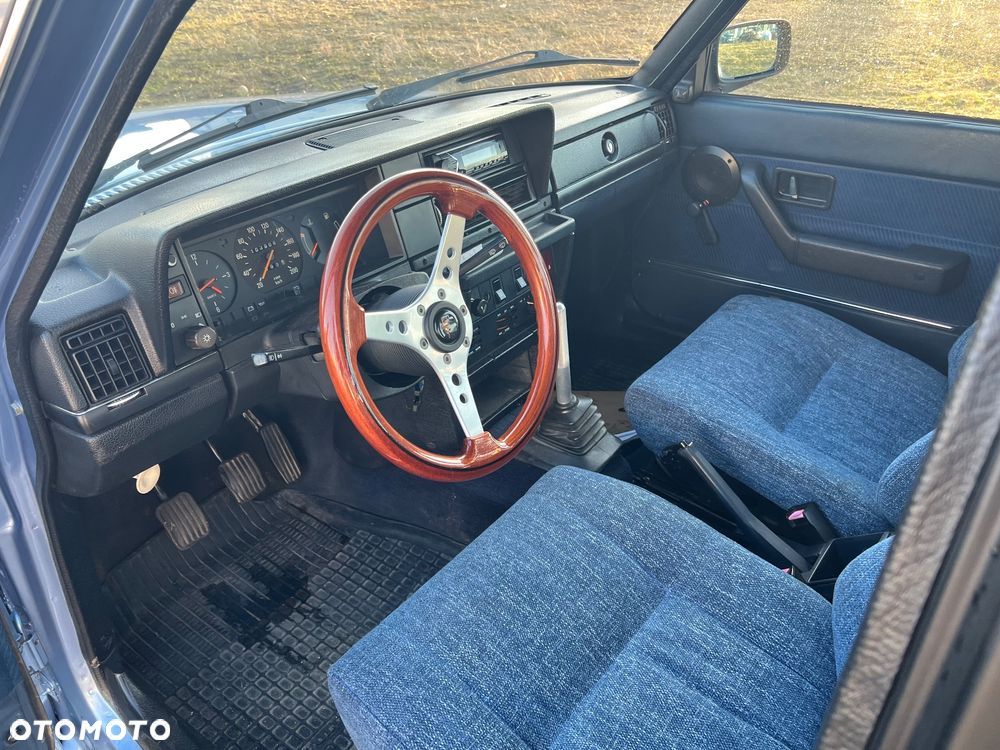 Volvo Seria 200 - 9