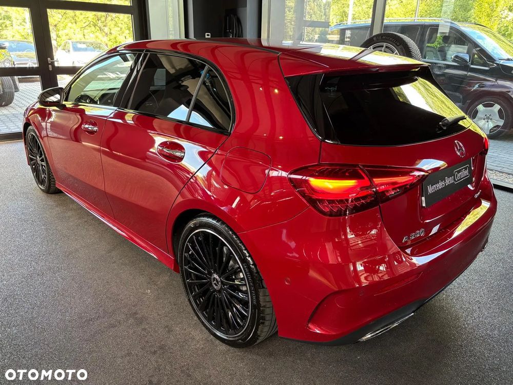 Mercedes-Benz Klasa A 250 4-Matic AMG Line 8G-DCT - 3