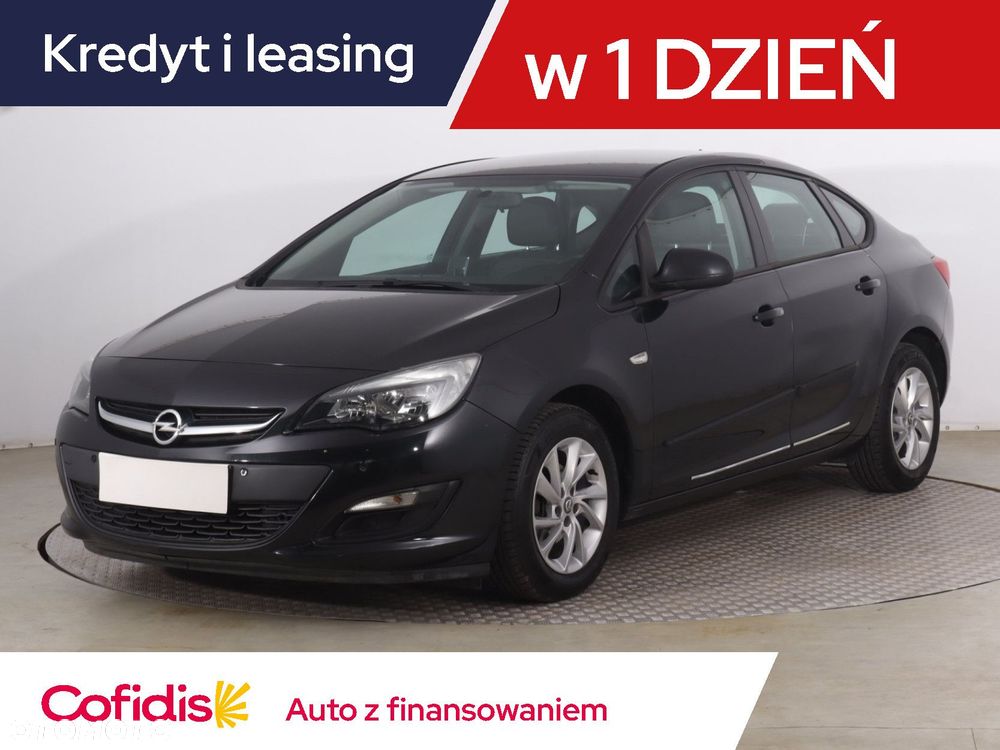 Opel Astra - 2