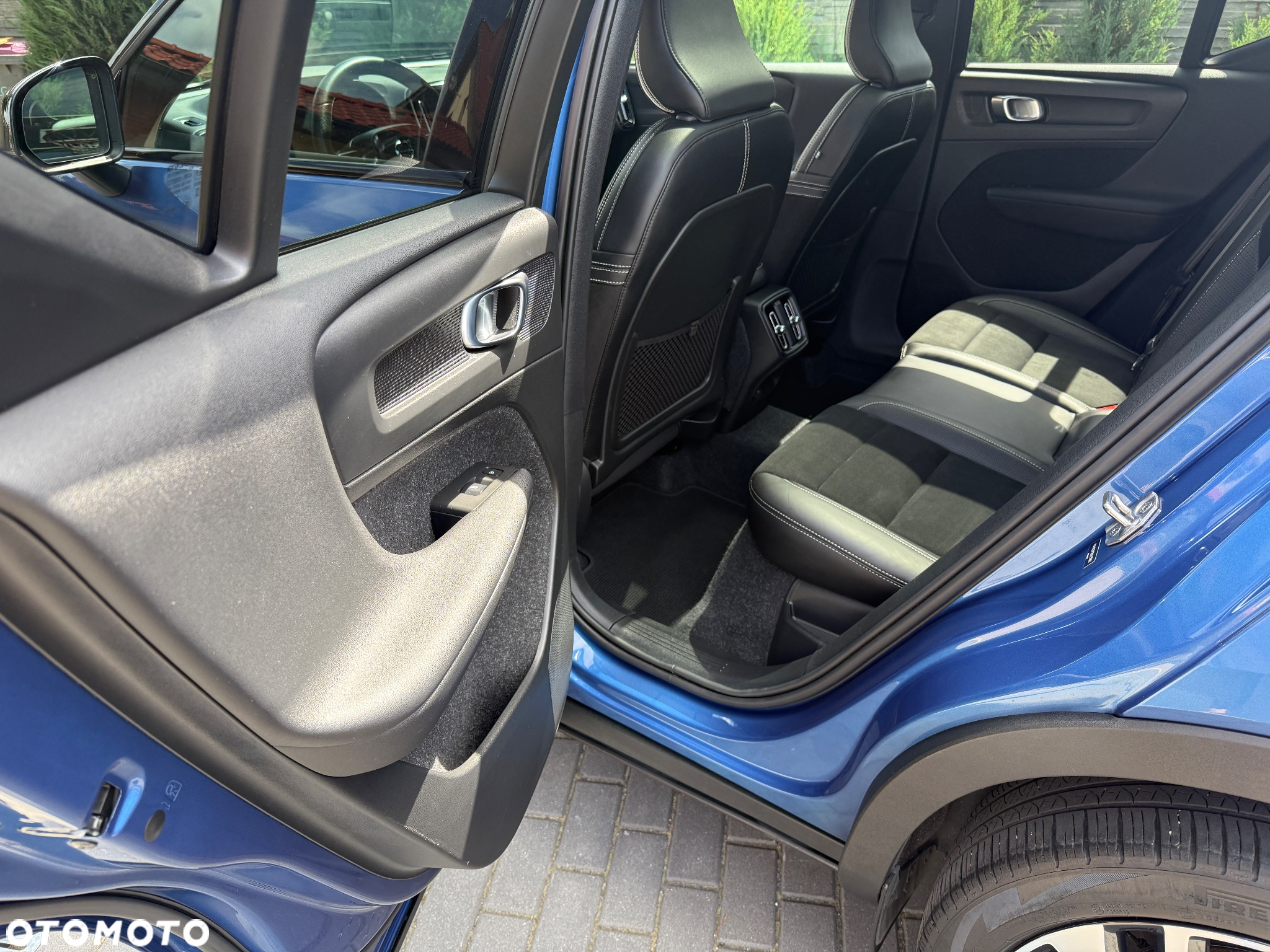 Volvo XC 40 T5 AWD R-Design - 28