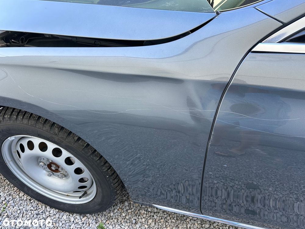 Mercedes-Benz Klasa E 200 4-Matic 9G-TRONIC - 24