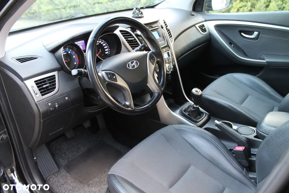 Hyundai i30 1.4 CRDi Trend - 5