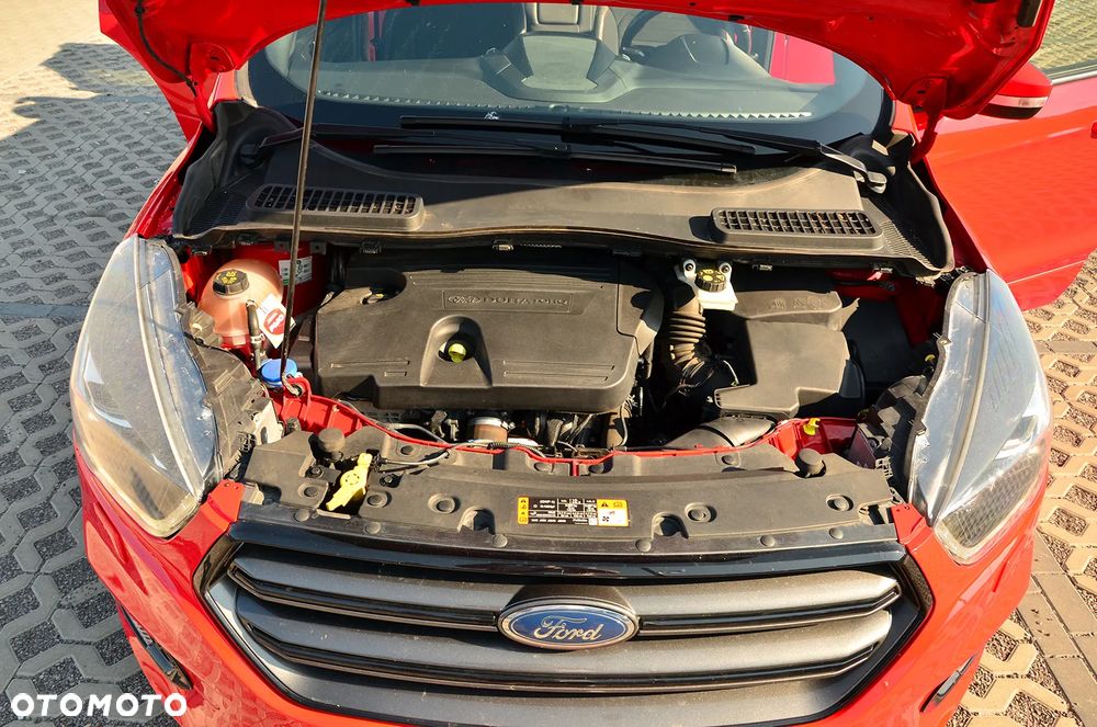 Ford Kuga 2.0 TDCi AWD ST-Line - 11