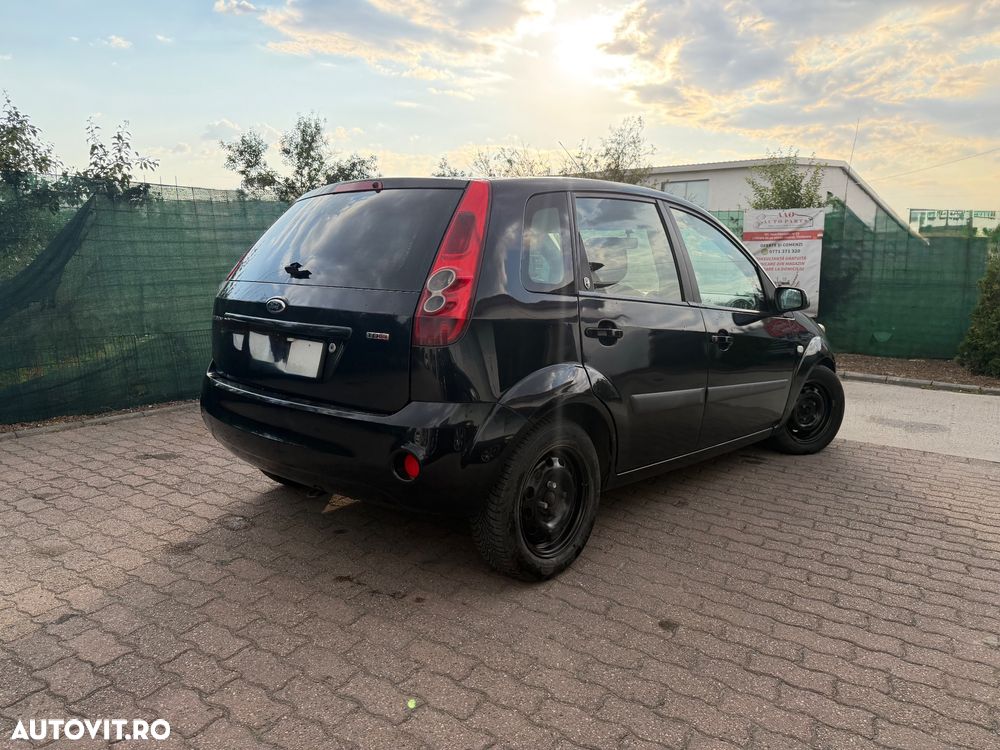 Ford Fiesta 1.4 TDCI Ghia - 4